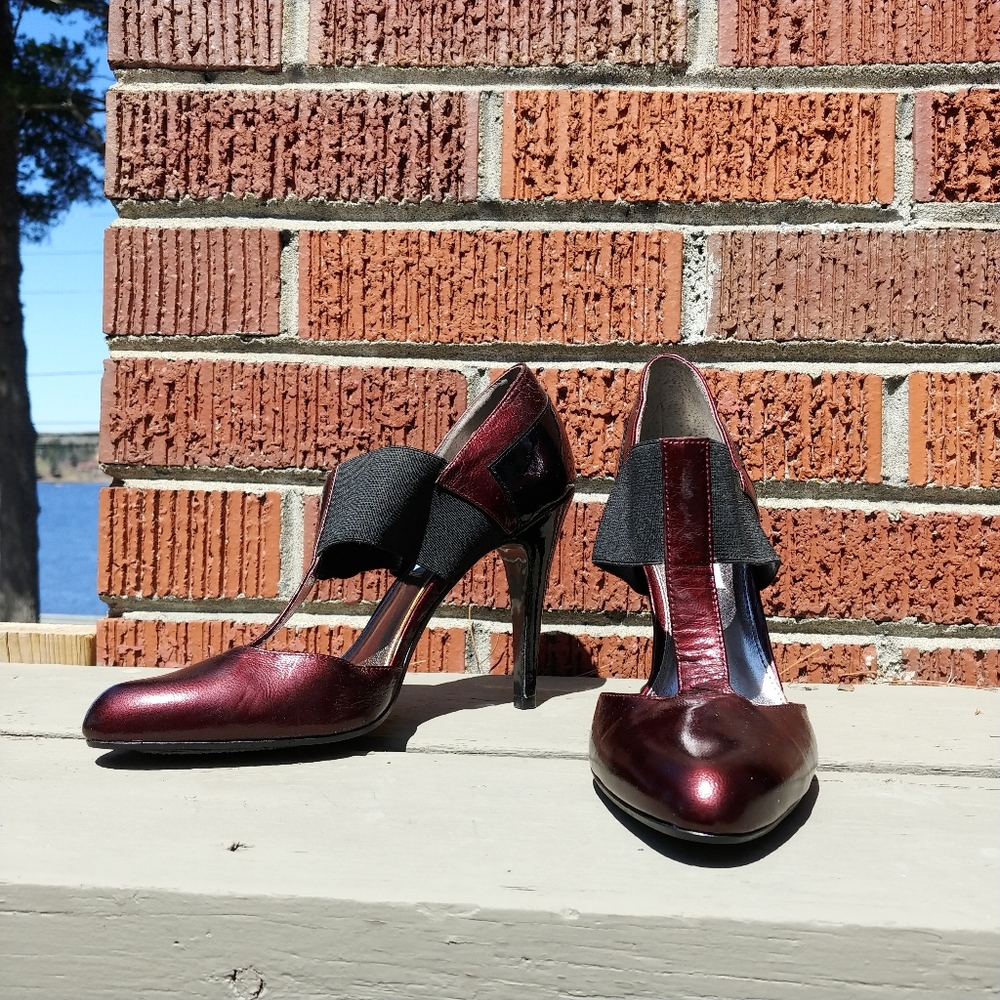 David Dixon Patent heels NWOT